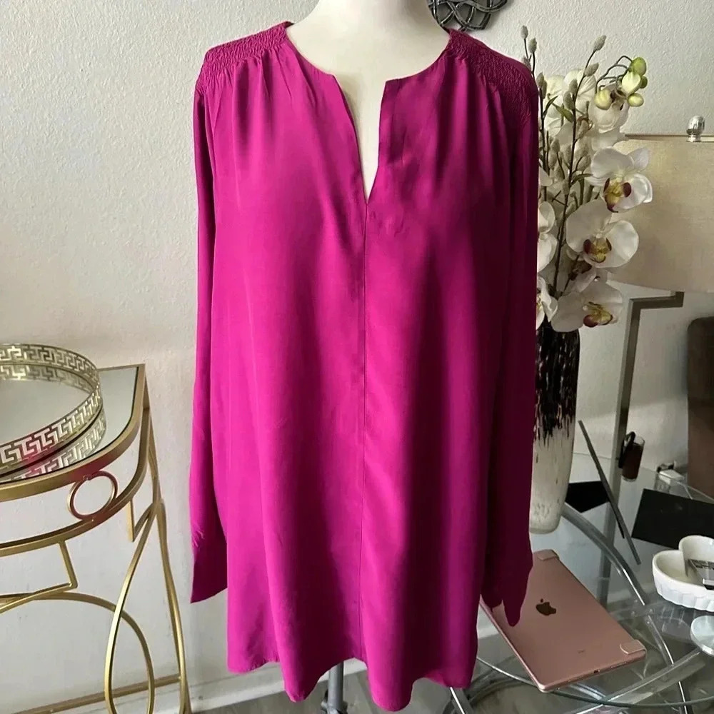 J.Jill beautiful blouse comfy elegant stunning color Sz L